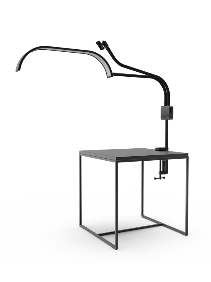 HORIZON | customized LED lamp + table clamp