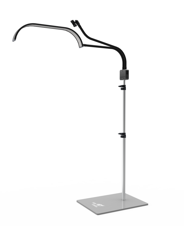 HORIZON | customized LED lamp + universal flat base